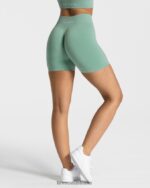 Clothing TEVEO Timeless Scrunch Short Sage Women 2HL08D222 - Image 2